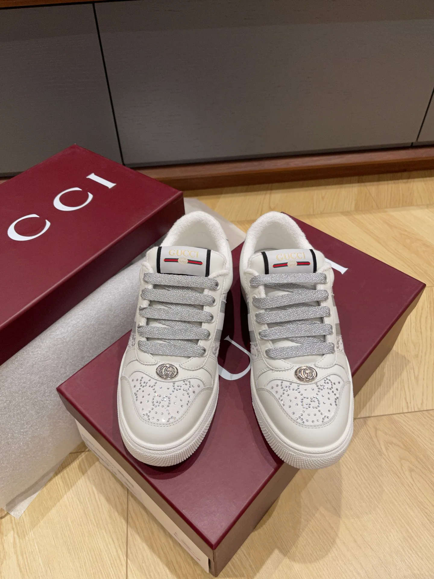 Кроссовки Женские Gucci 1331205