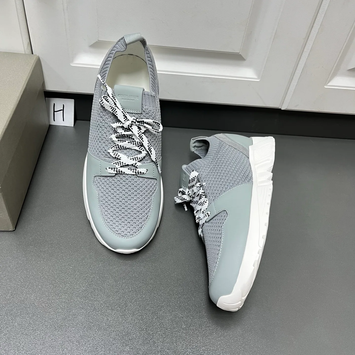 Кроссовки Мужские Armani 17457792