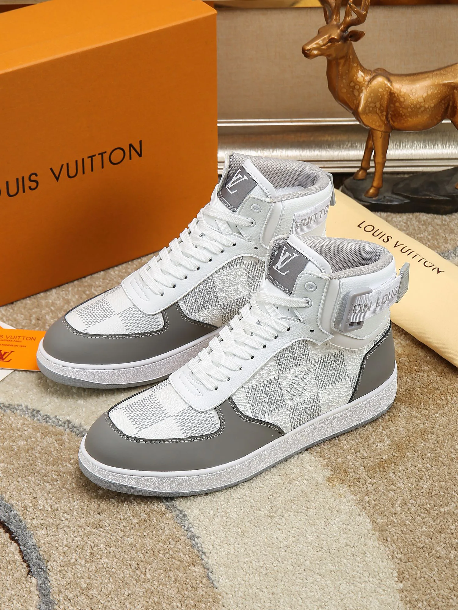 Кроссовки Мужские Louis Vuitton 438125