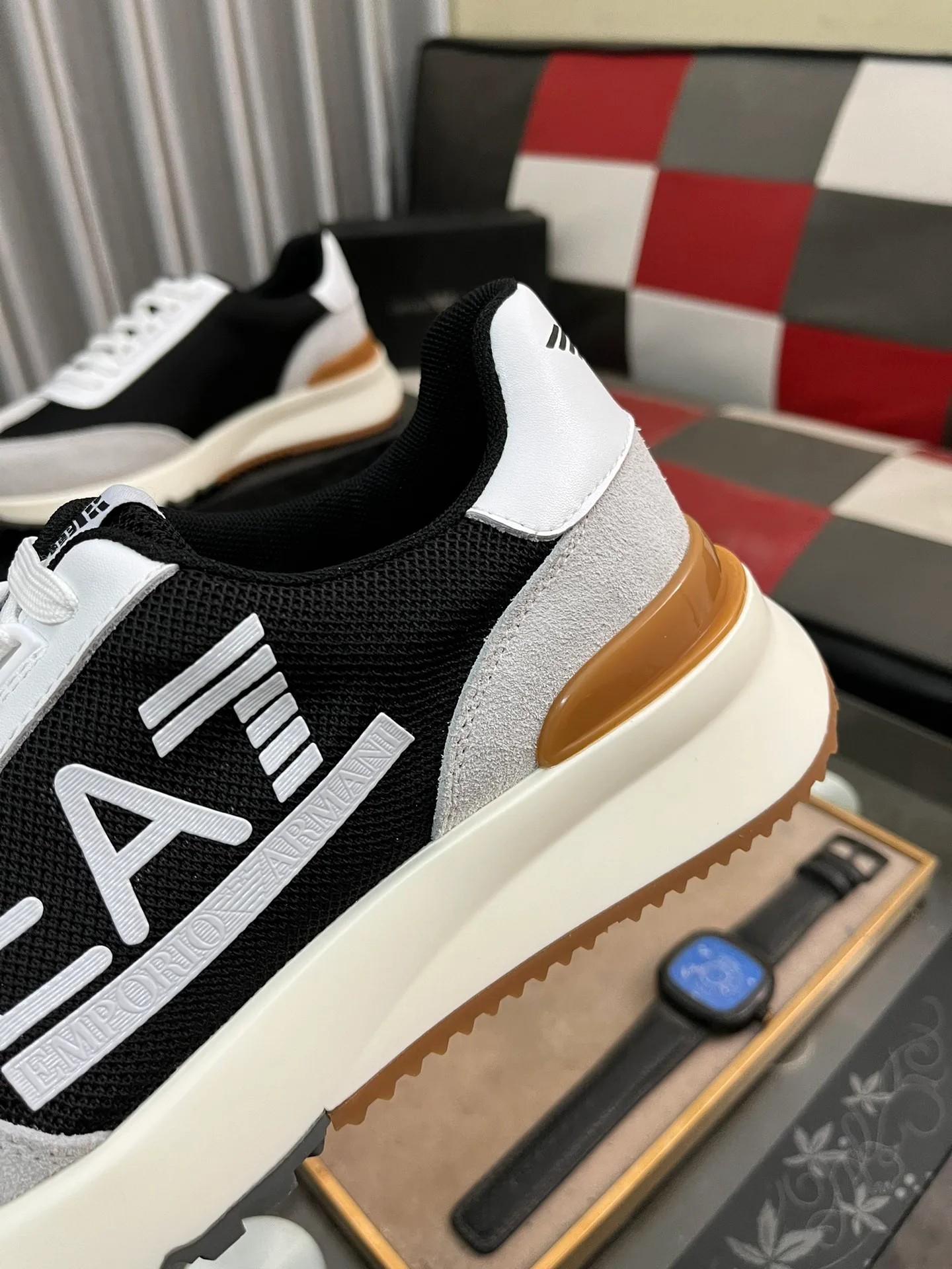 Кроссовки Женские Armani 267781