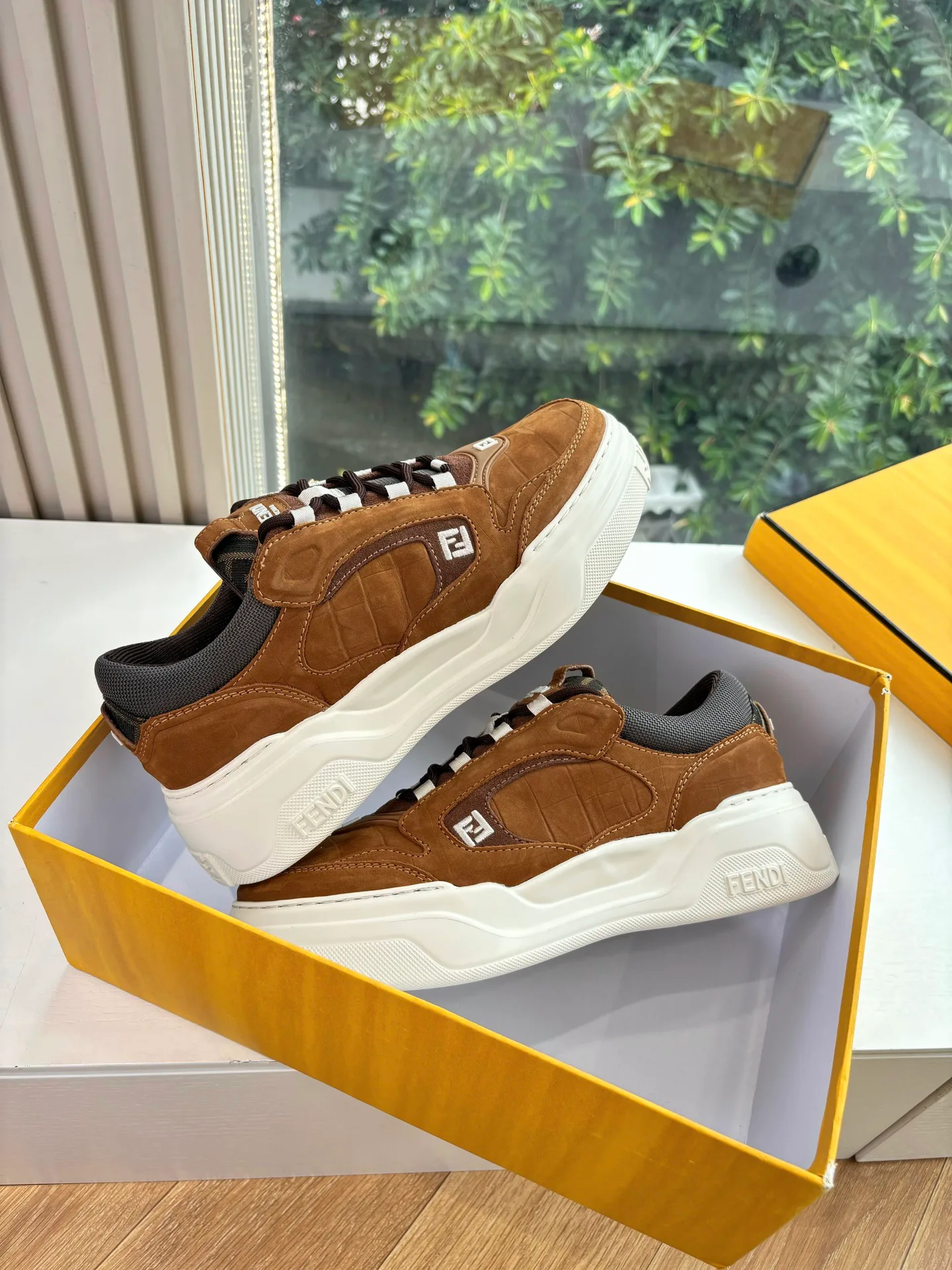 Кроссовки Мужские Fendi 91856