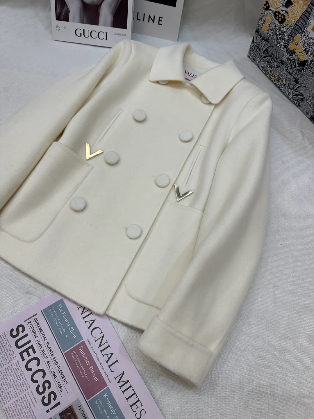 Куртки И Пуховики Женские Valentino 68528