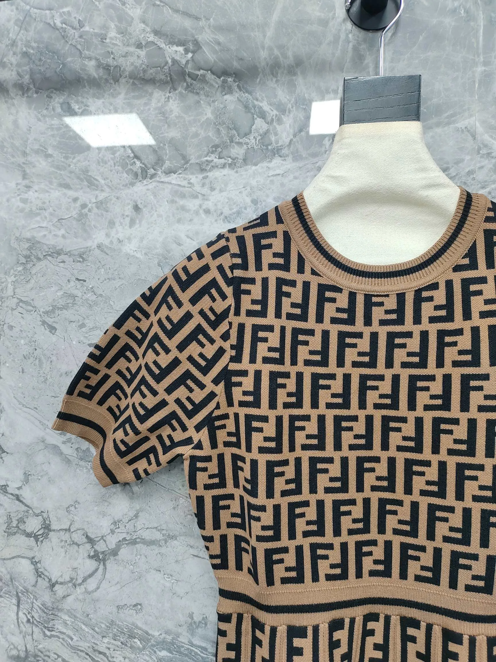 Платья Женские Fendi 18743537
