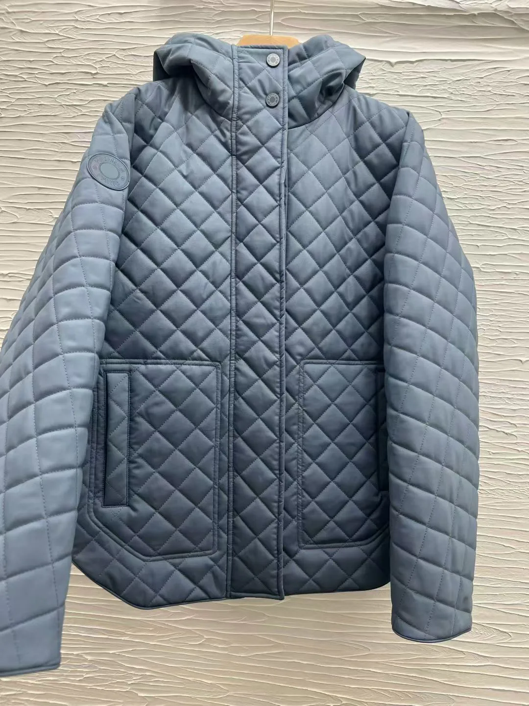 Куртки И Пуховики Женские Hermes 98504