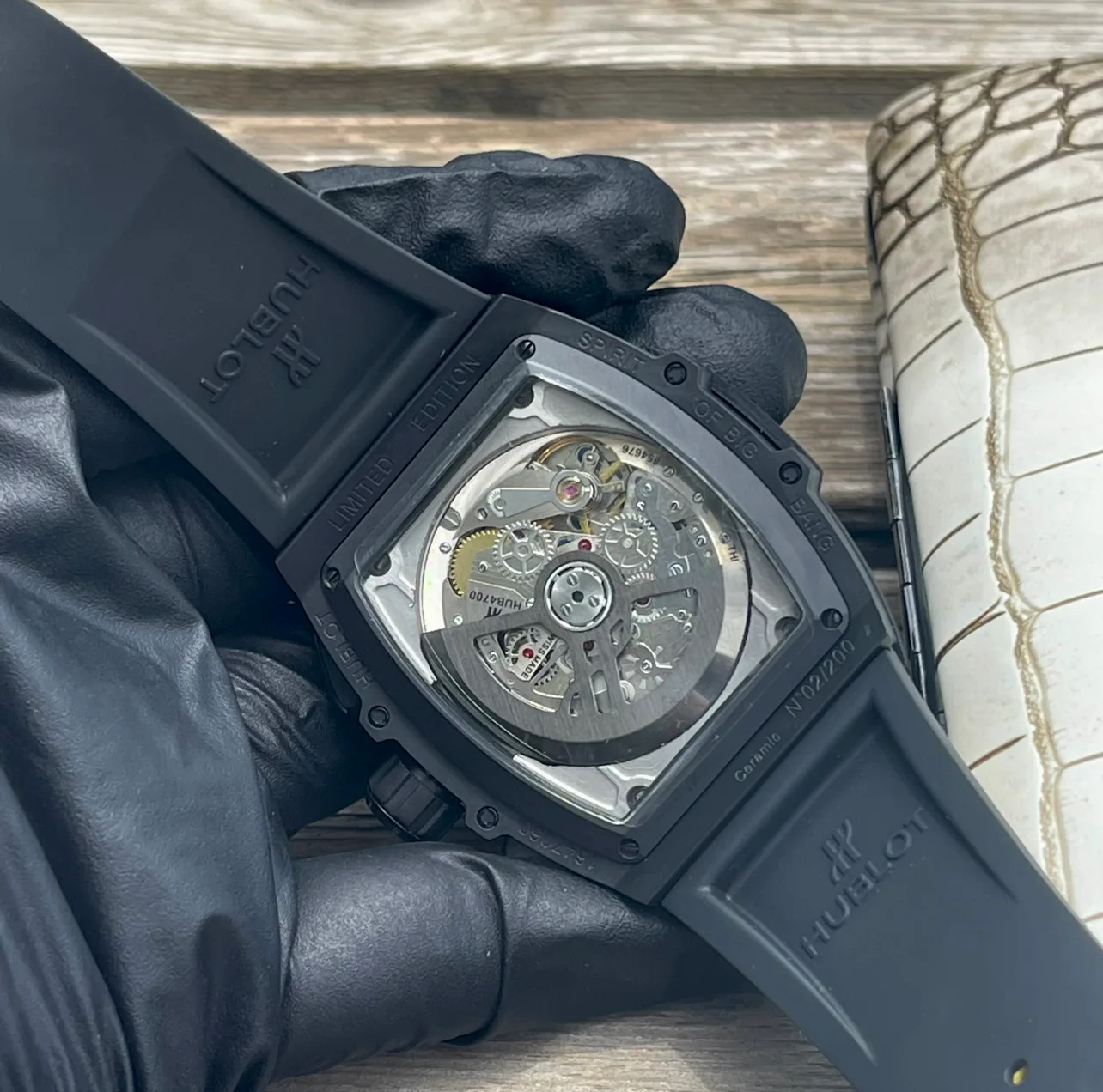 Часы Женские Hublot 821377