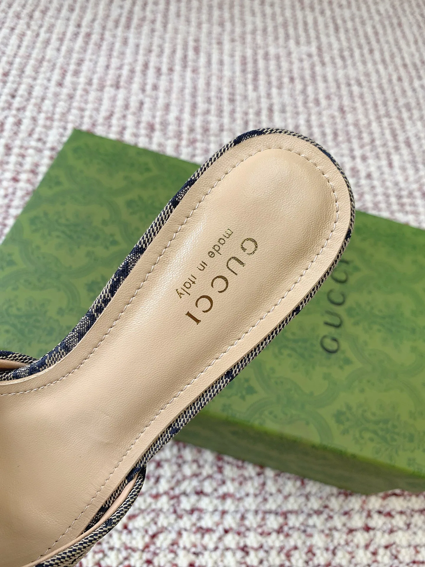 Босоножки Женские Gucci 13080966