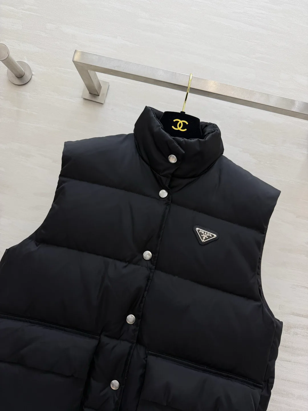 Жилеты Женские Prada 18325294