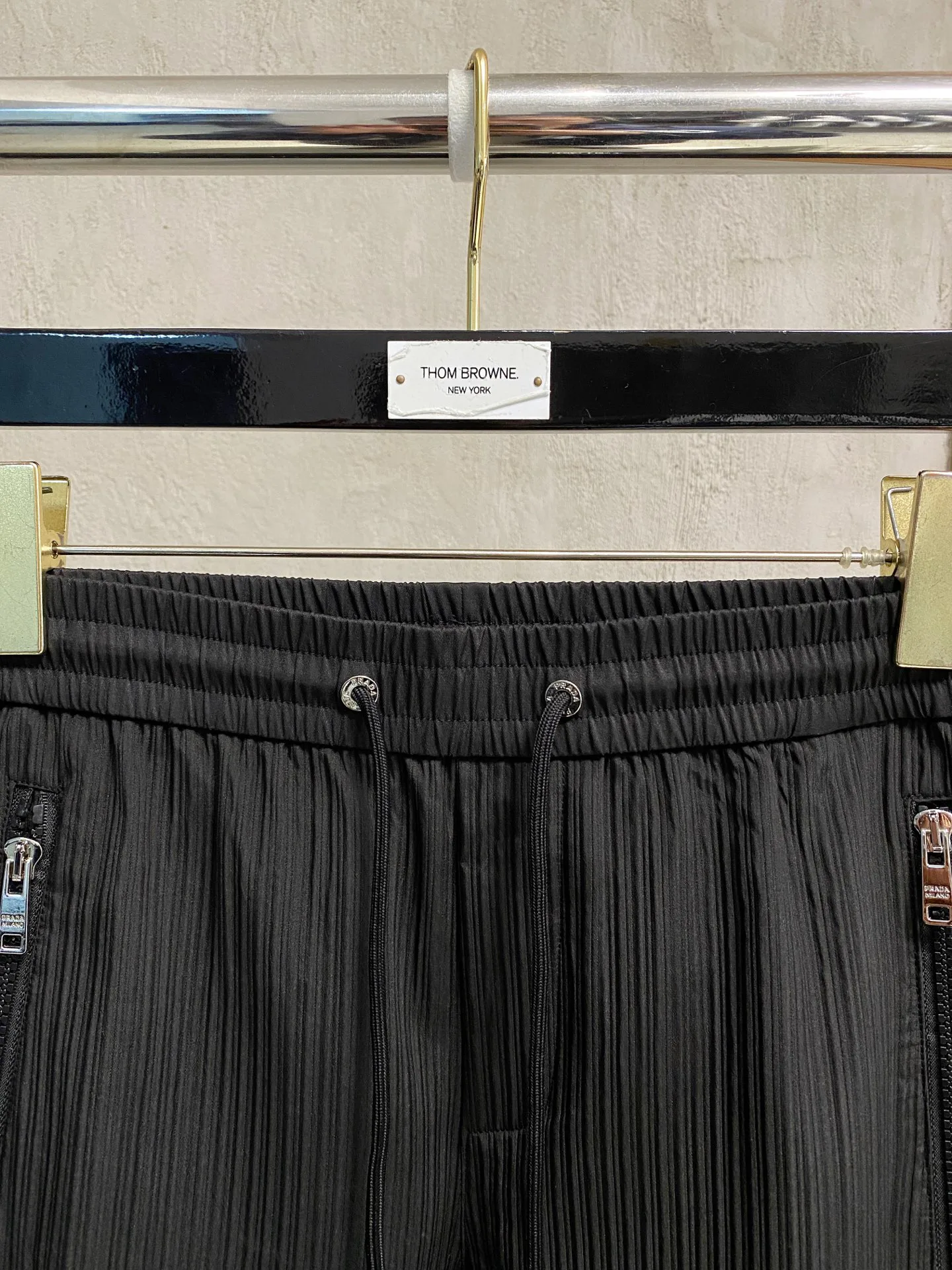 Брюки Мужские Prada 11166985