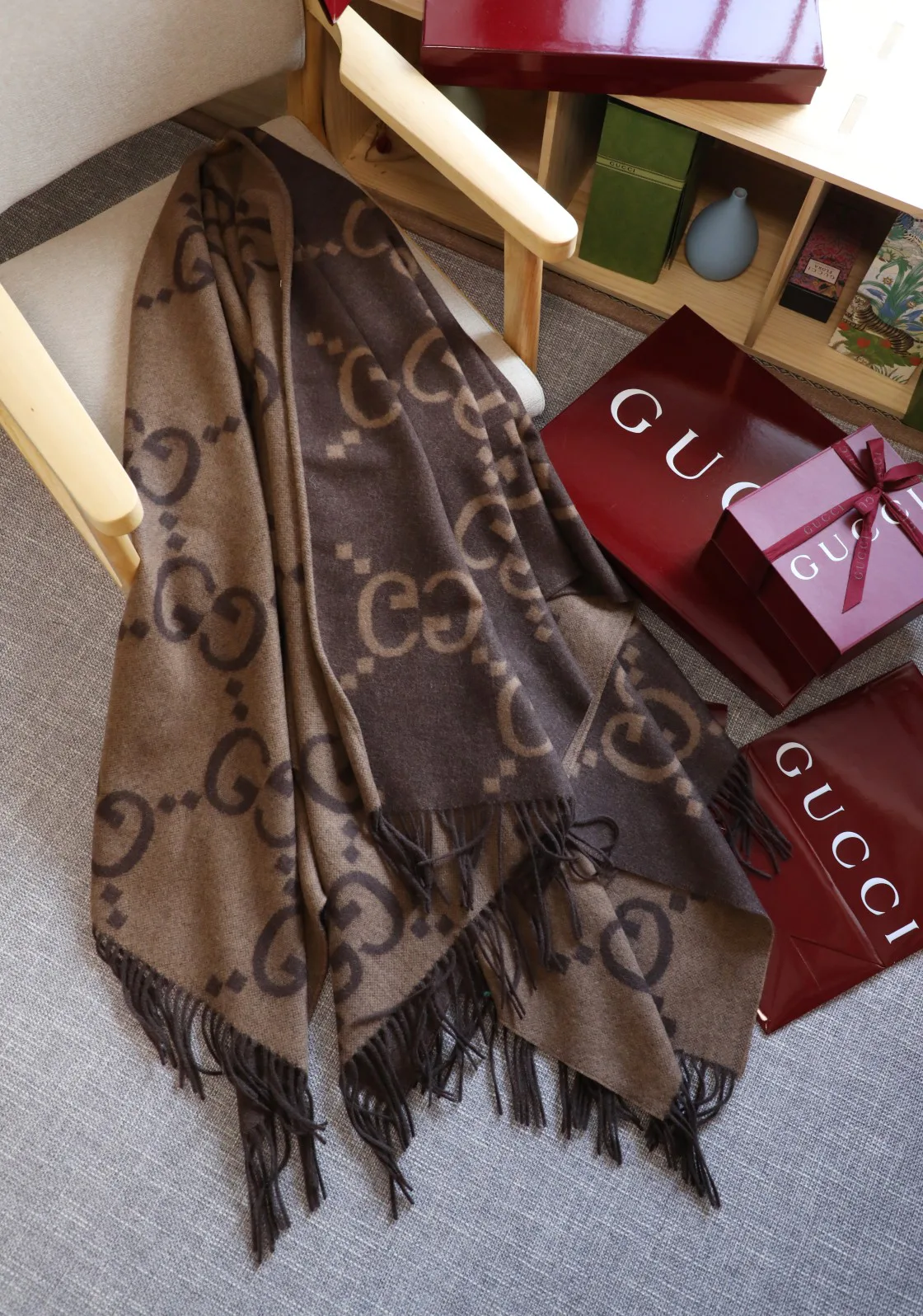 Шарфы Gucci 438543