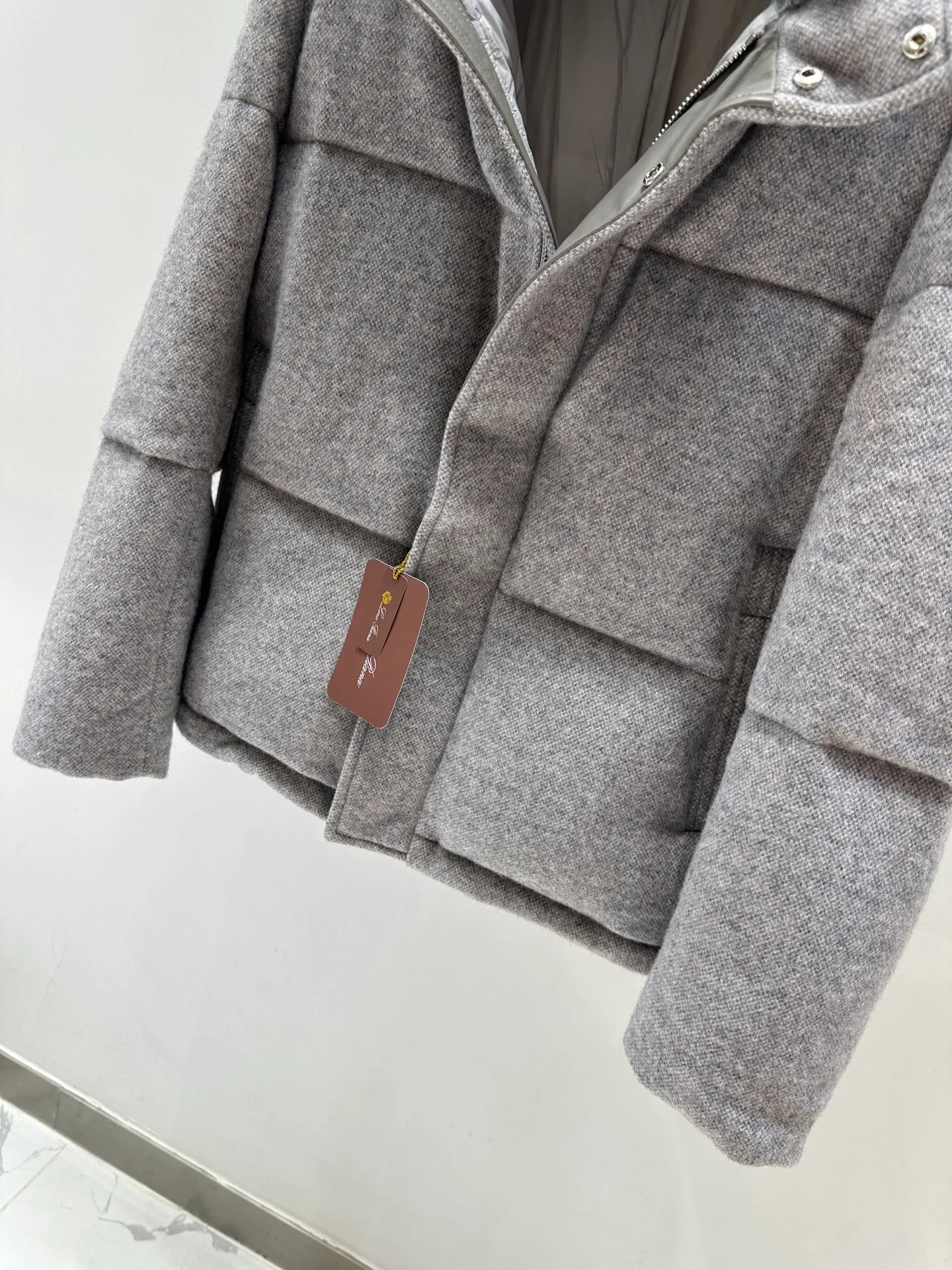 Куртки И Пуховики Женские Loro Piana 19252211