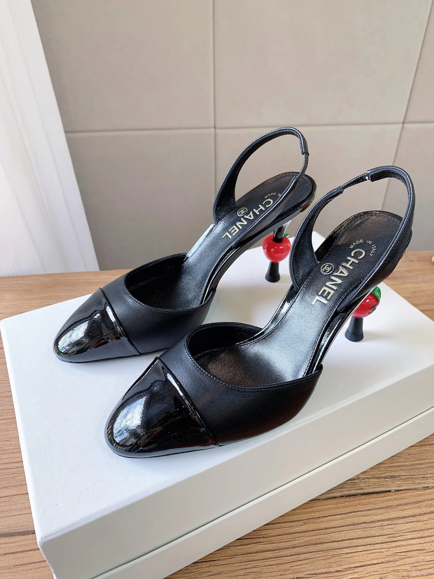 Туфли Женские Chanel 16942023