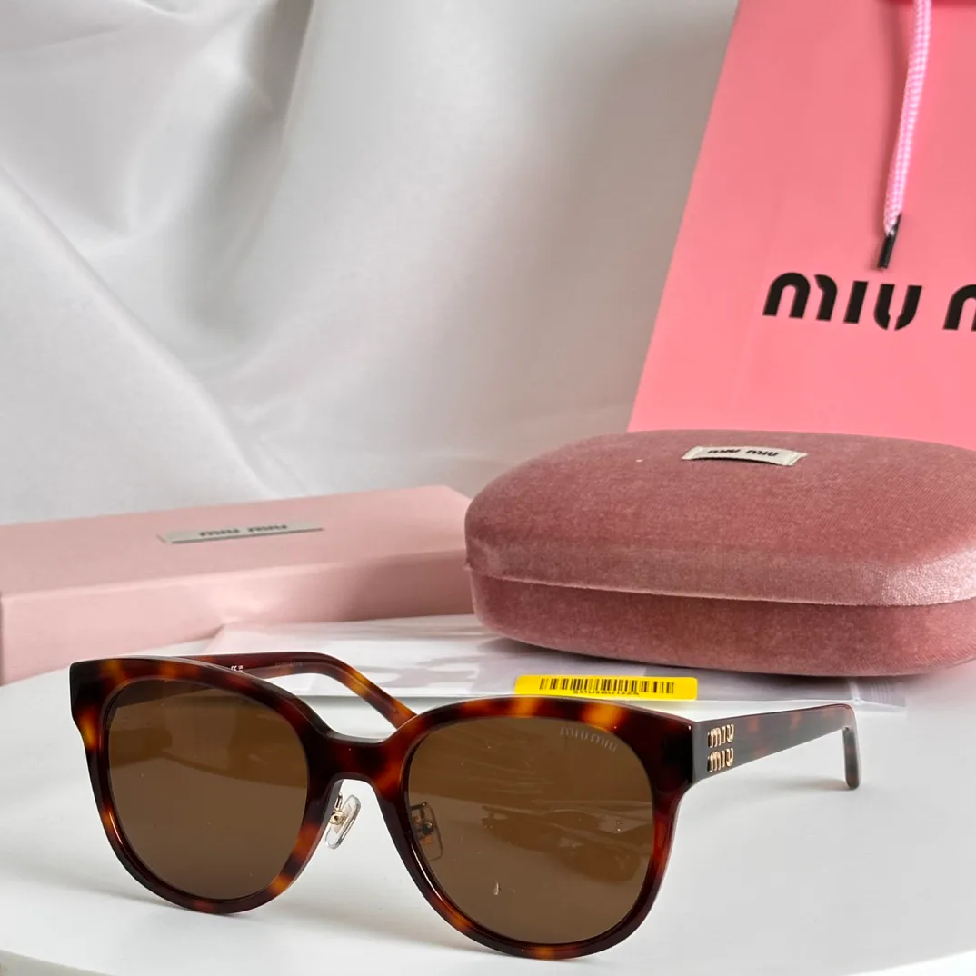 Очки Miu Miu 30579