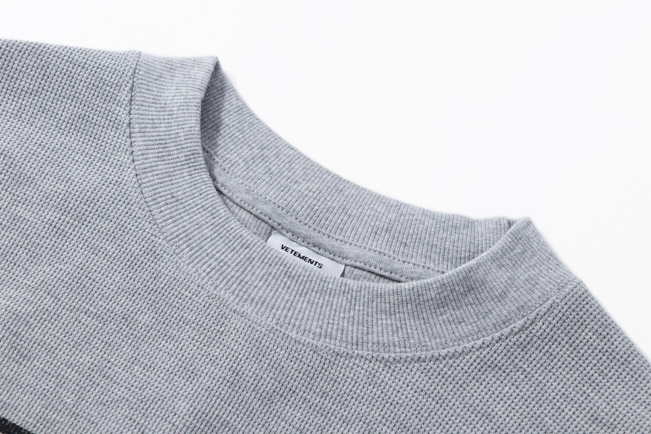 Футболки Мужские Vetements 10028063