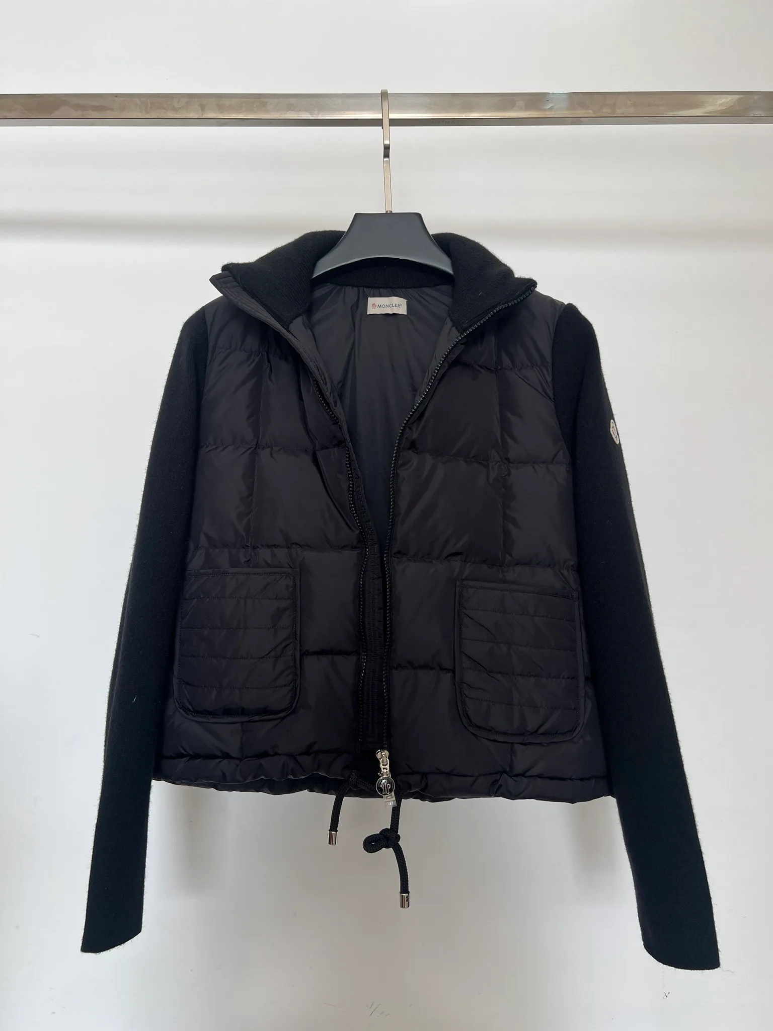 Куртки И Пуховики Женские Moncler 18416120