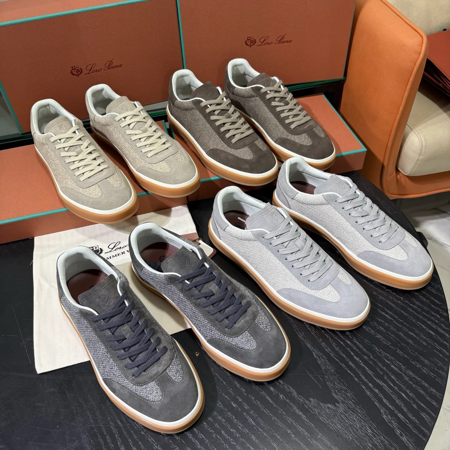 Кроссовки Женские Loro Piana 17955590