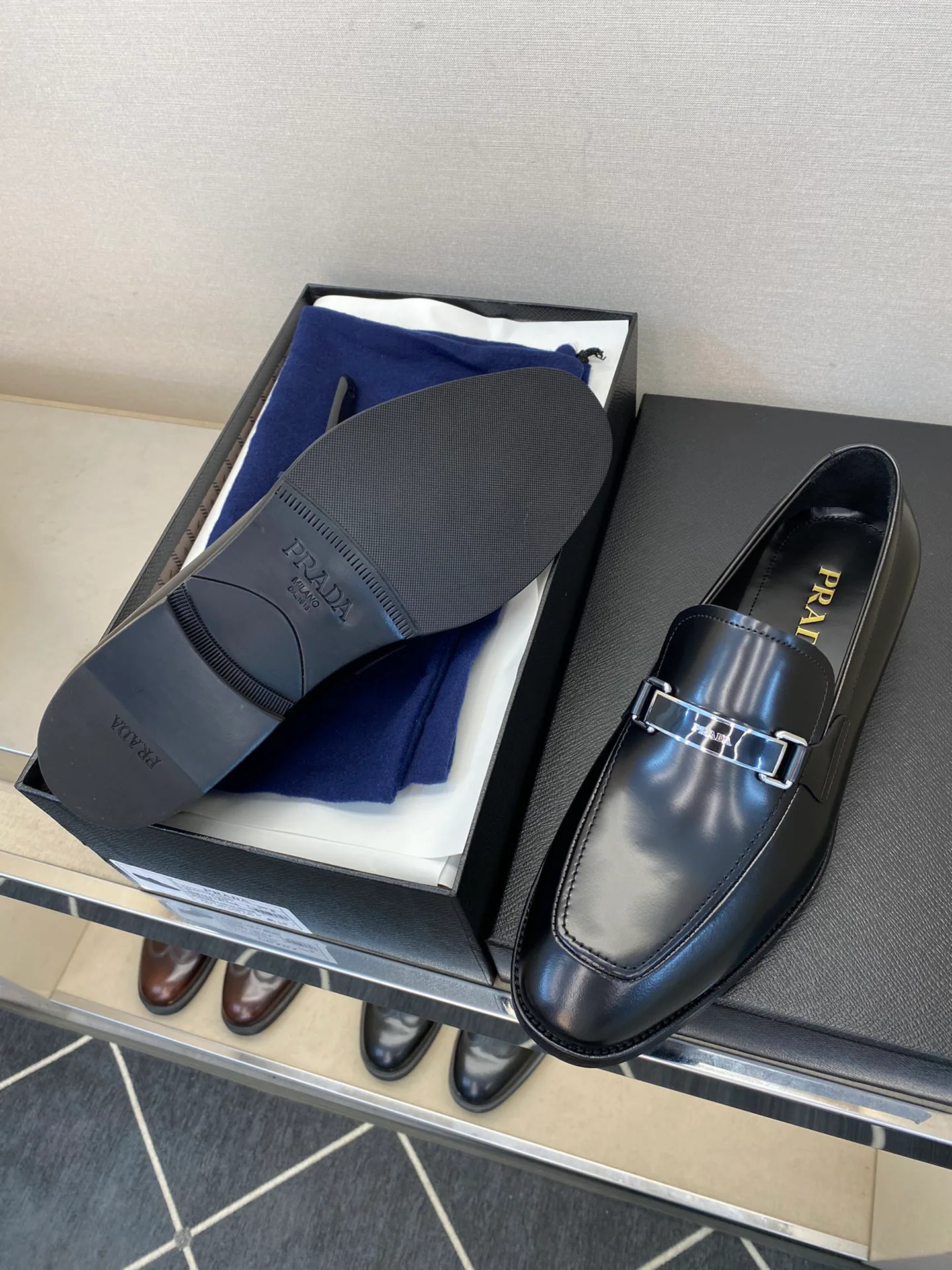 Лоферы И Туфли Мужские Prada 18079113