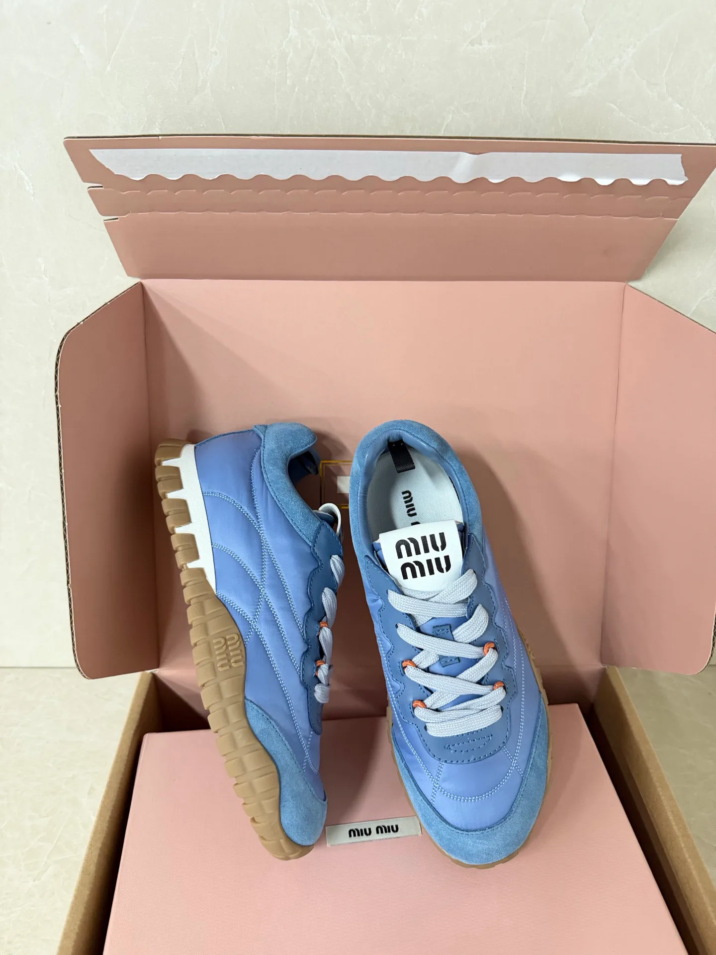 Кроссовки Женские Miu Miu 2016450