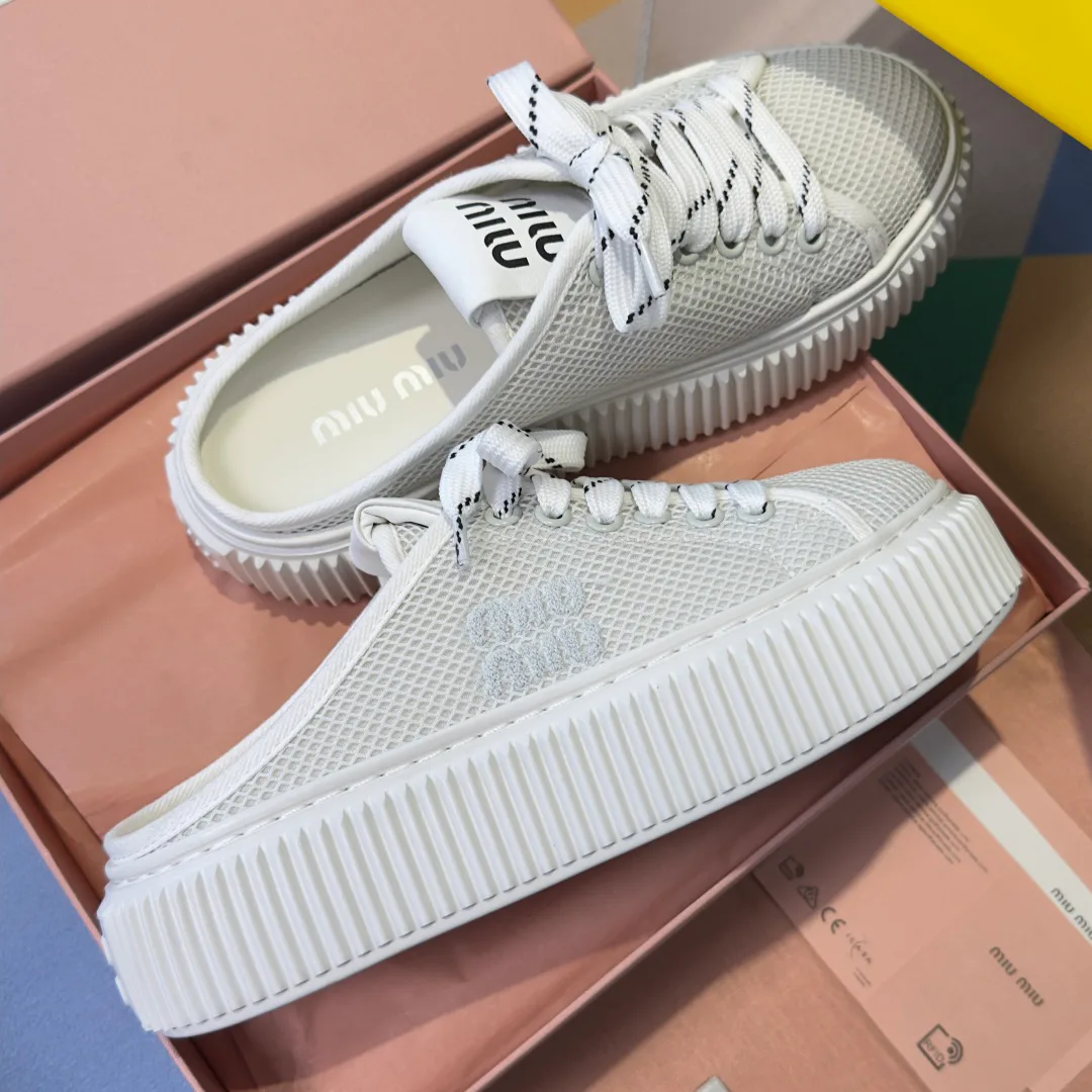 Кроссовки Женские Miu Miu 11852630