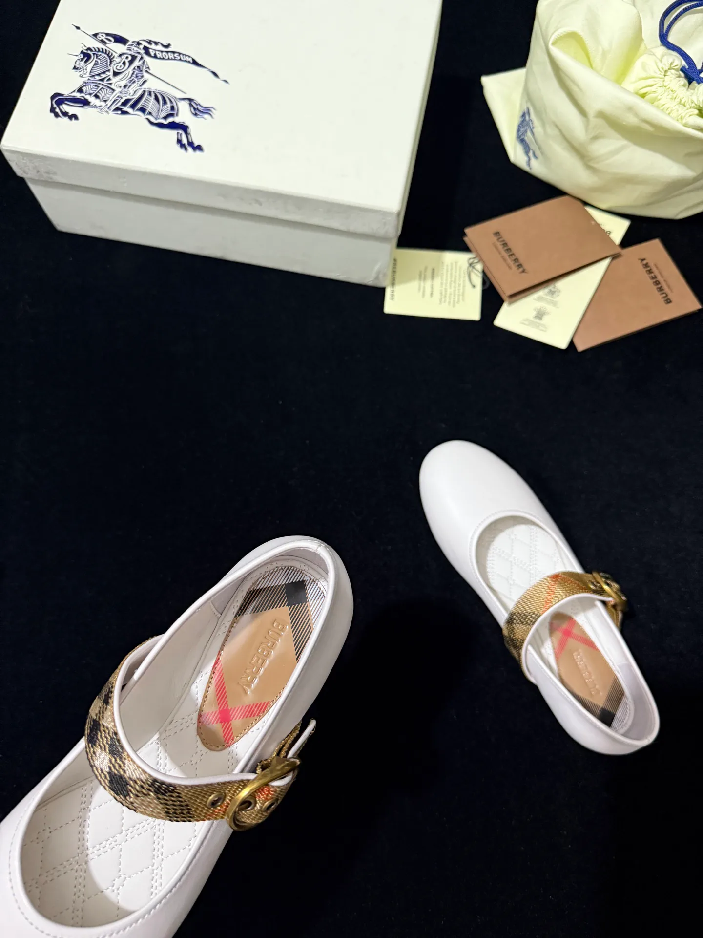 Туфли Женские Burberry 18110678