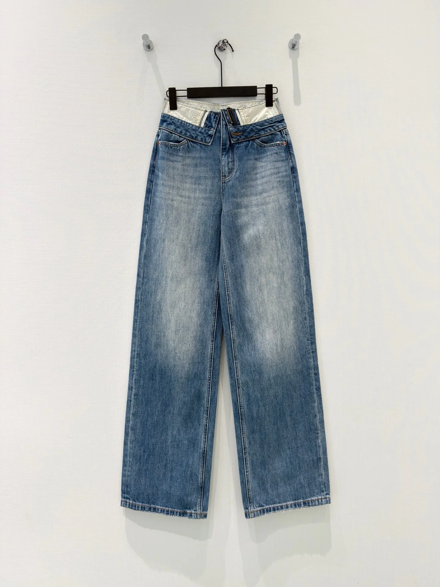 Джинсы Женские Maison Margiela 11274047