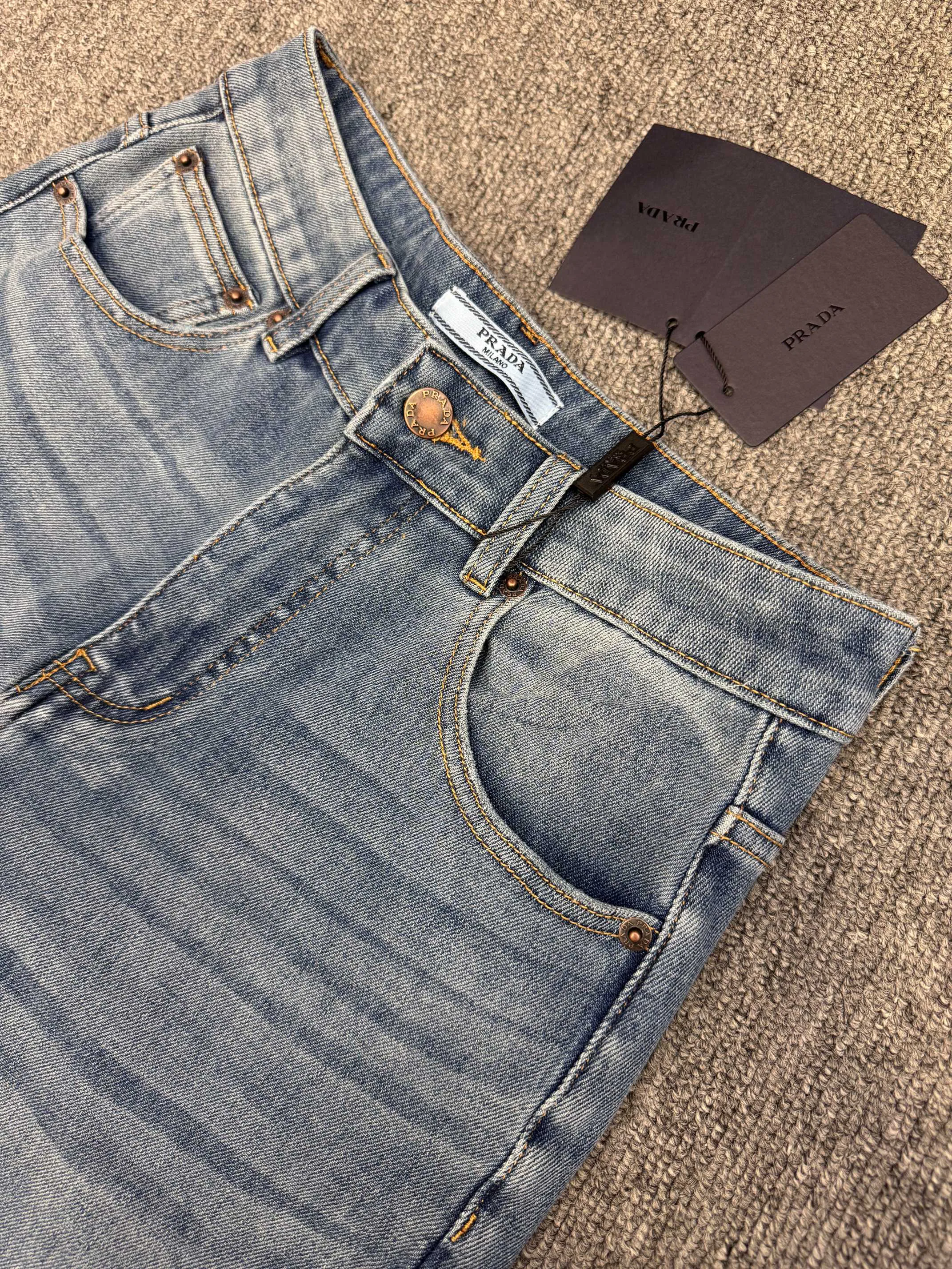 Джинсы Женские Prada 1976136