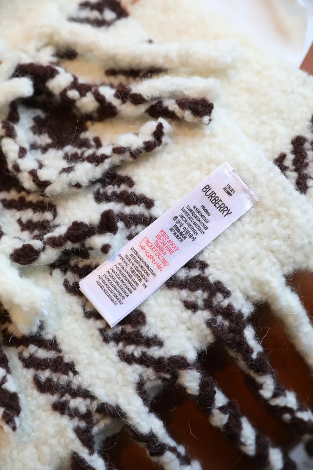 Шарфы Burberry 2273340