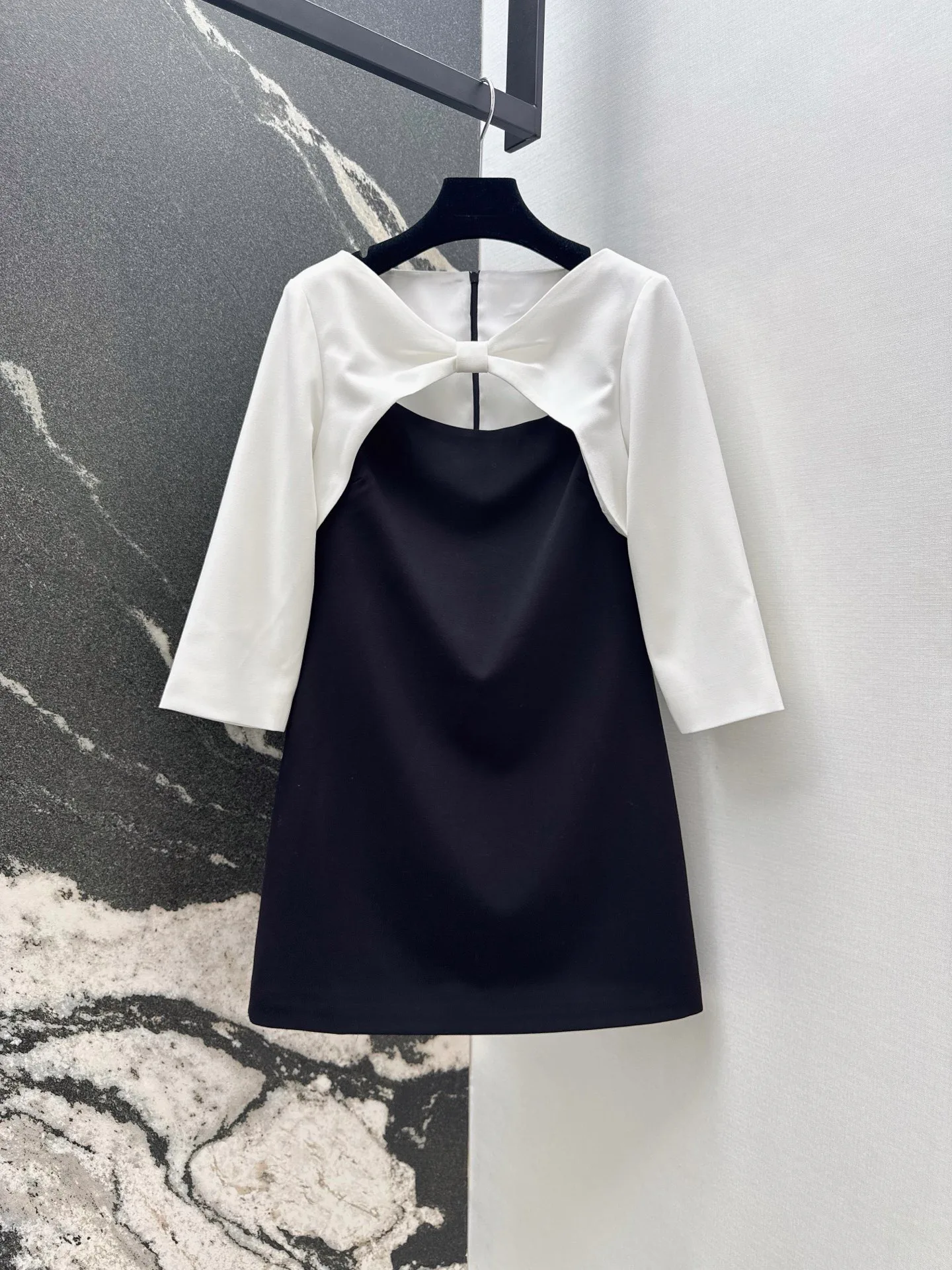 Платья Женские Valentino 6692906