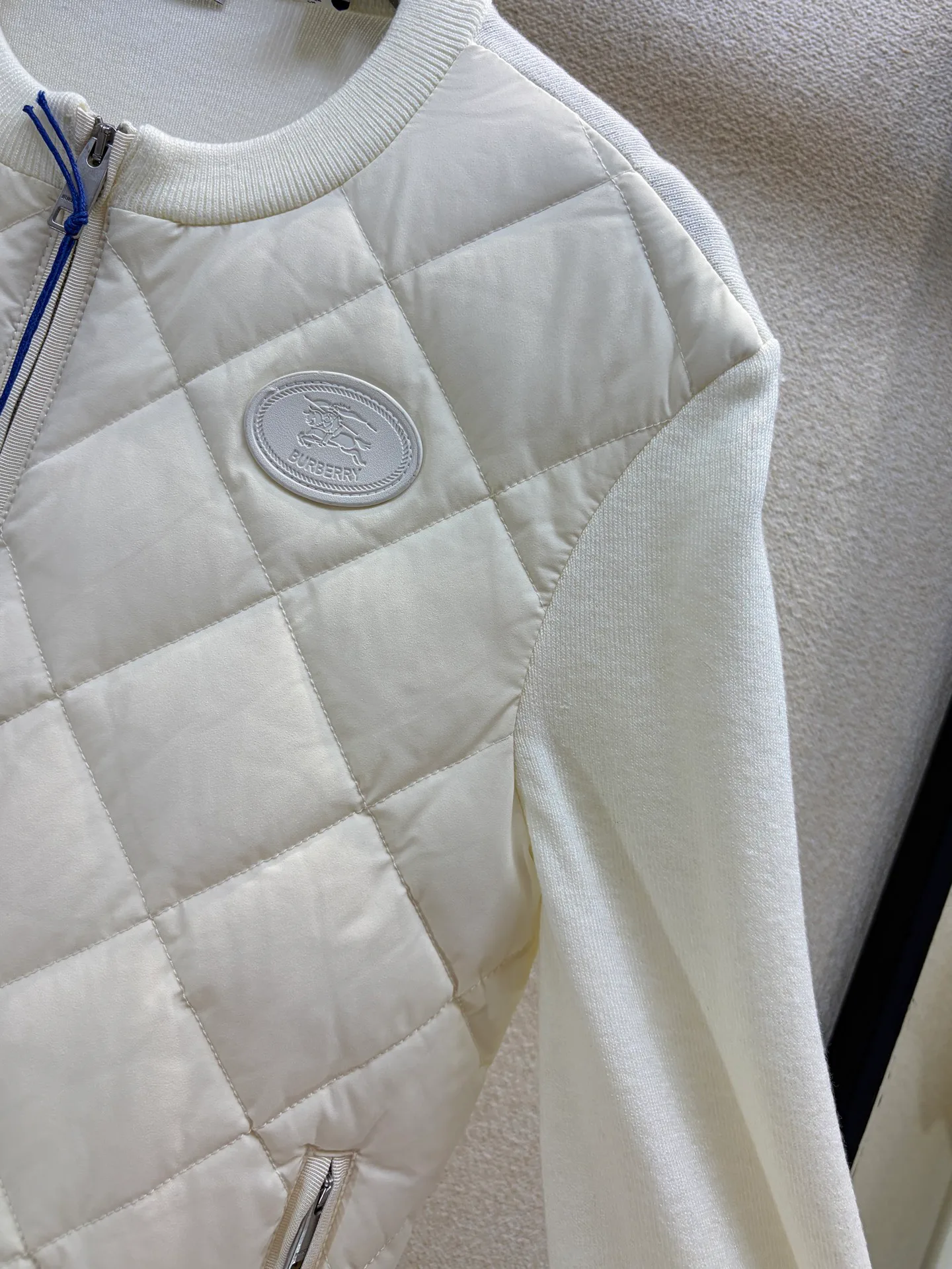 Куртки И Пуховики Женские Burberry 18605880