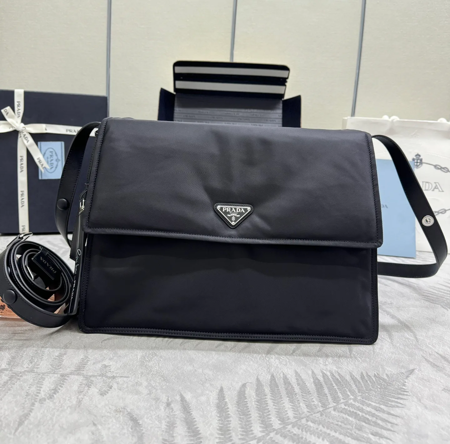 Сумки На Ремне Женские Prada 11682097