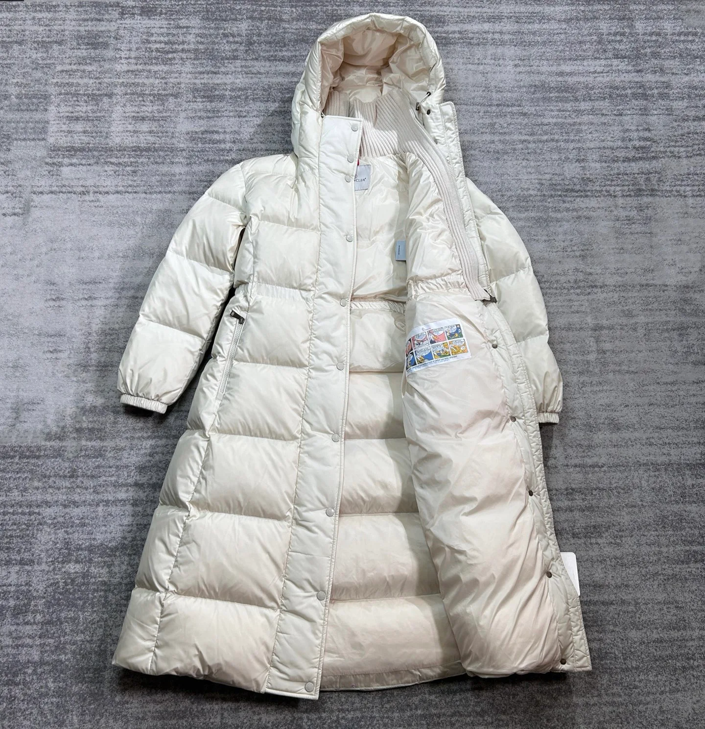 Куртки И Пуховики Женские Moncler 19075609