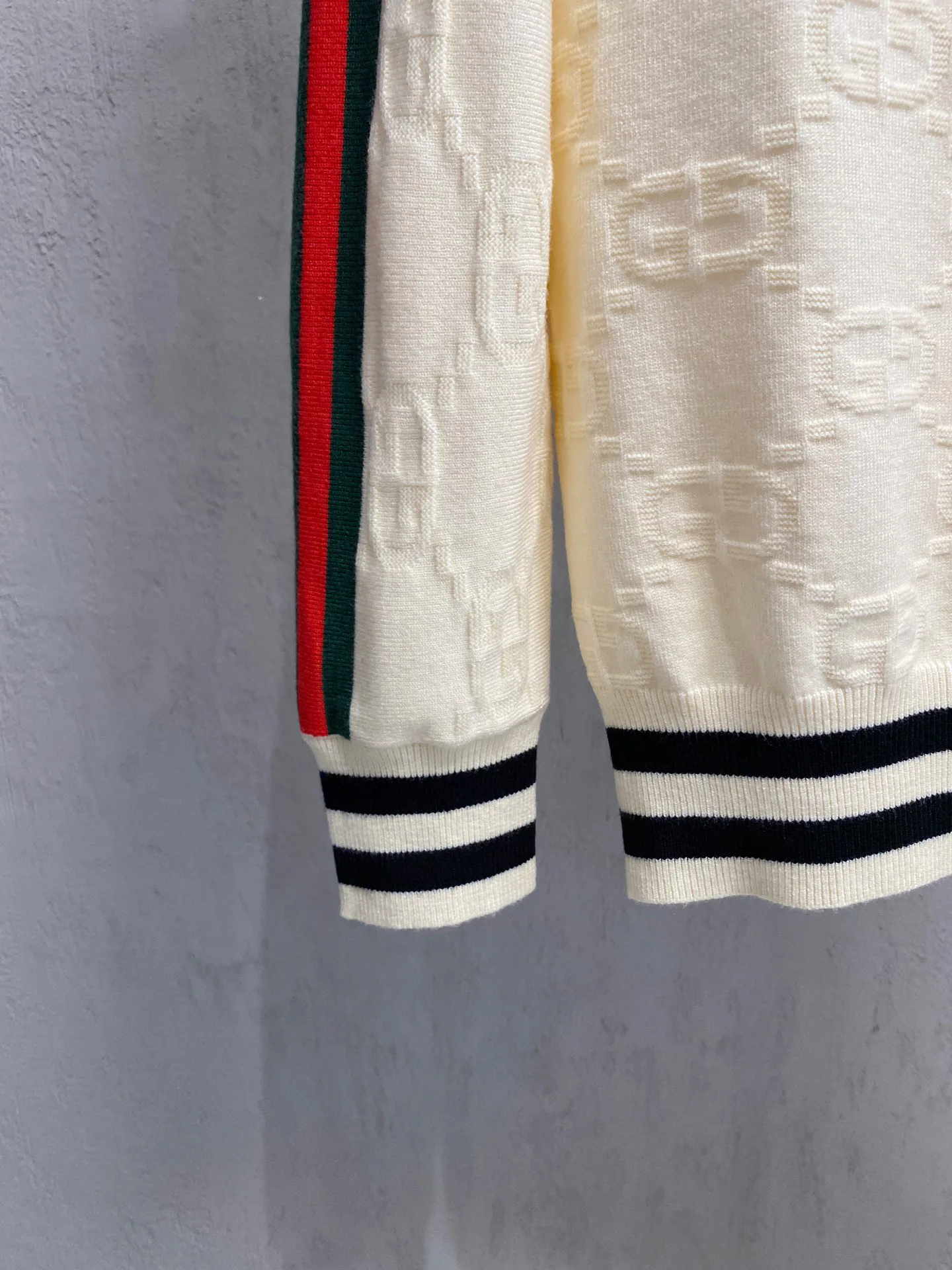 Джемперы И Свитеры Мужские Gucci 658247