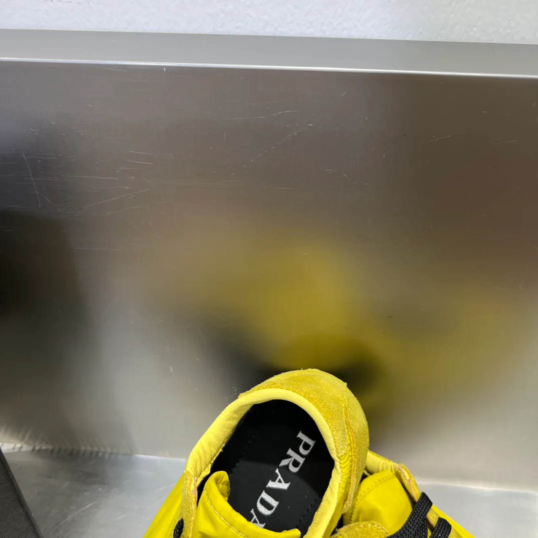 Кроссовки Женские Prada 4739