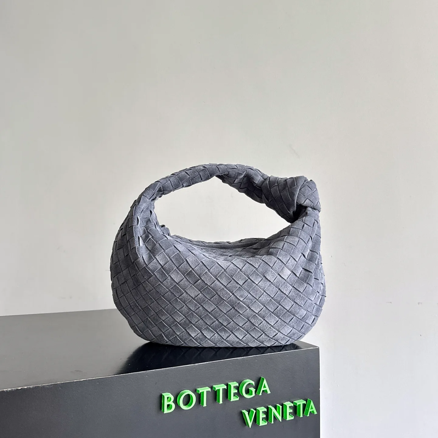 Классические Сумки Женские Bottega Veneta 17125498