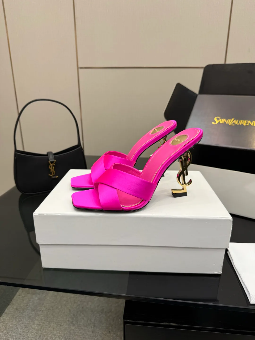 Босоножки Женские Saint Laurent 11239884