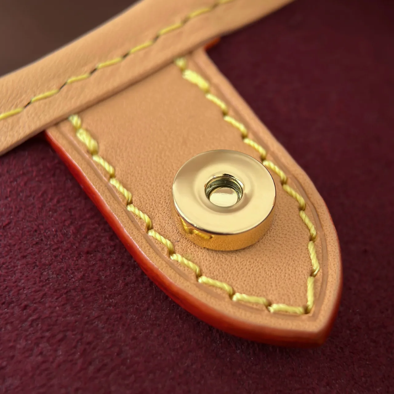 Классические Сумки Женские Louis Vuitton 17825436