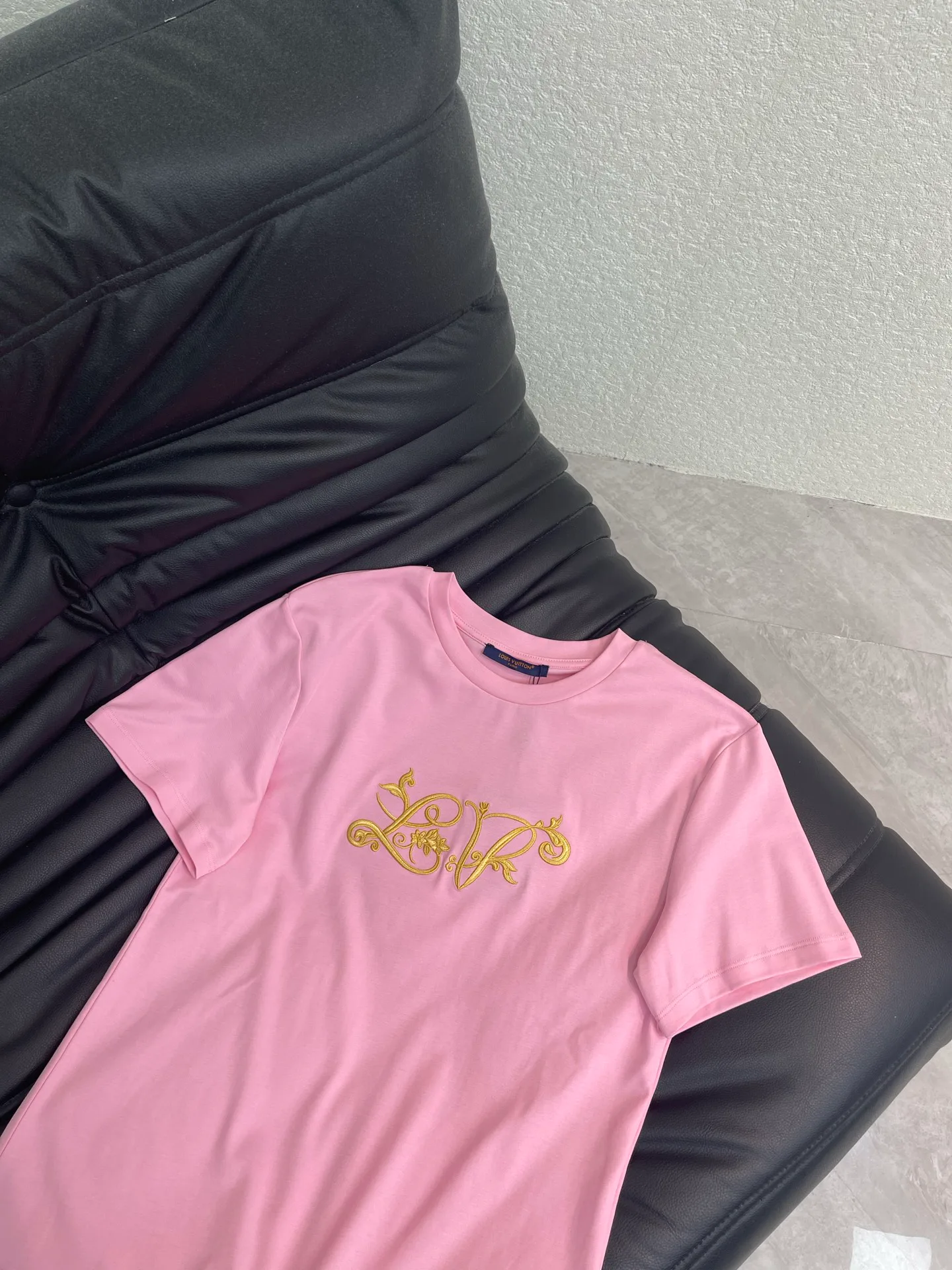 Футболки Женские Louis Vuitton 11889080