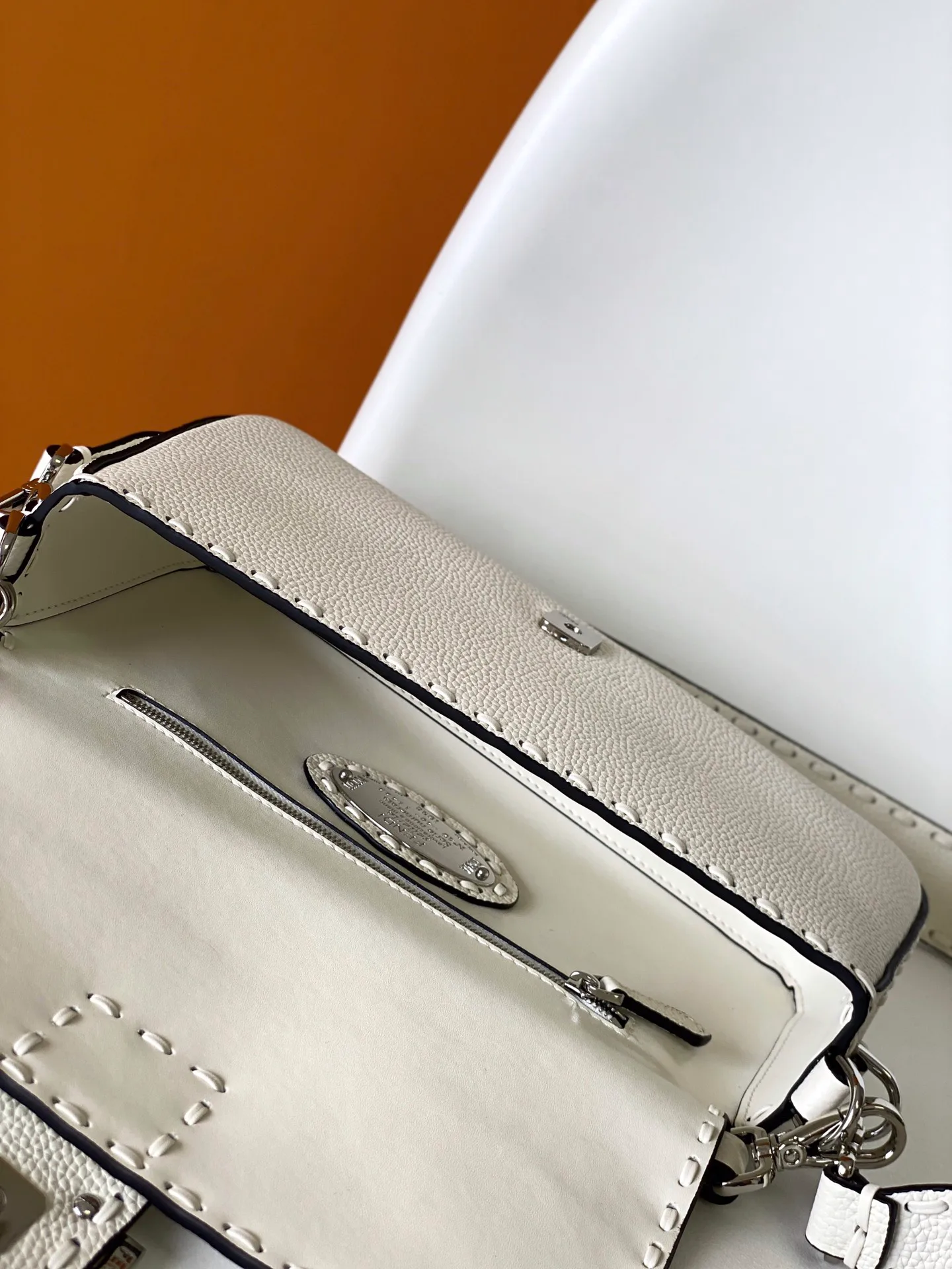 Классические Сумки Женские Fendi 12718241