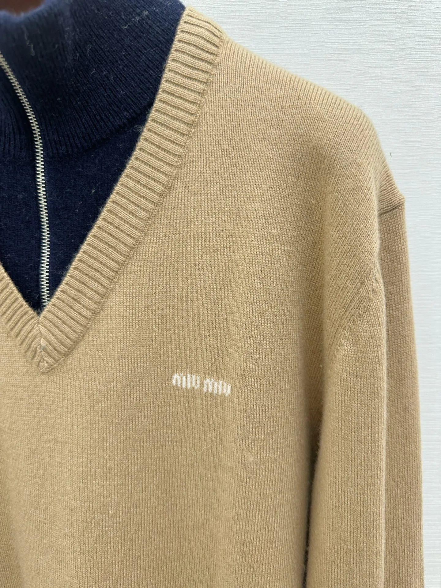 Джемперы И Свитеры Женские Miu Miu 18418315