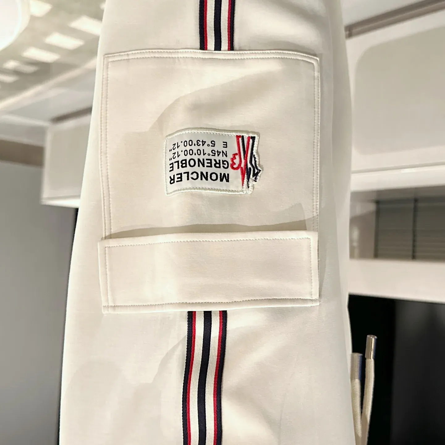 Брюки Мужские Moncler 1635324