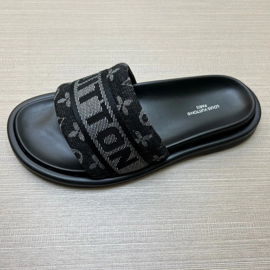 Шлепанцы Женские Louis Vuitton 9801527