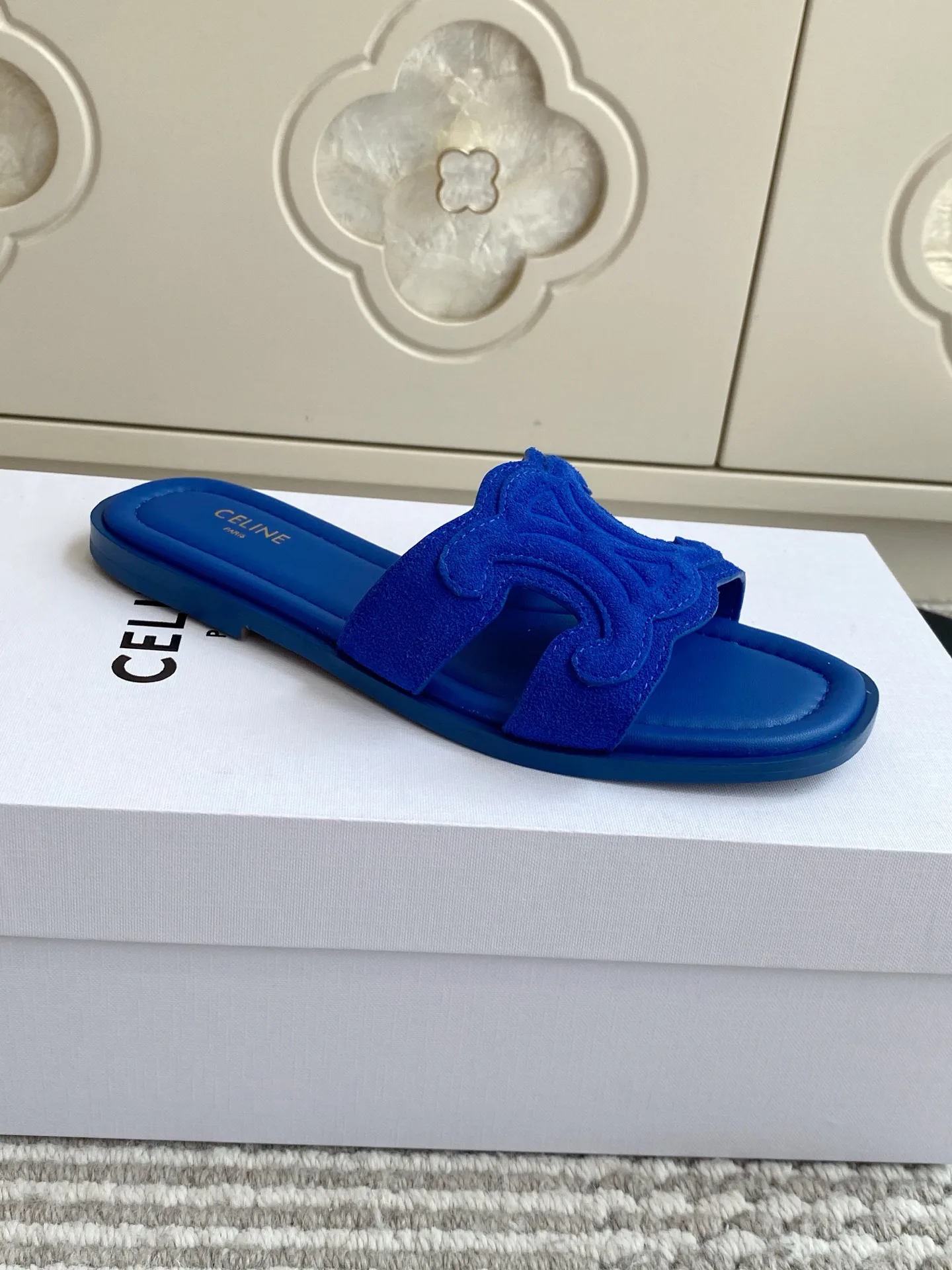 Шлепанцы Женские Celine 17572137