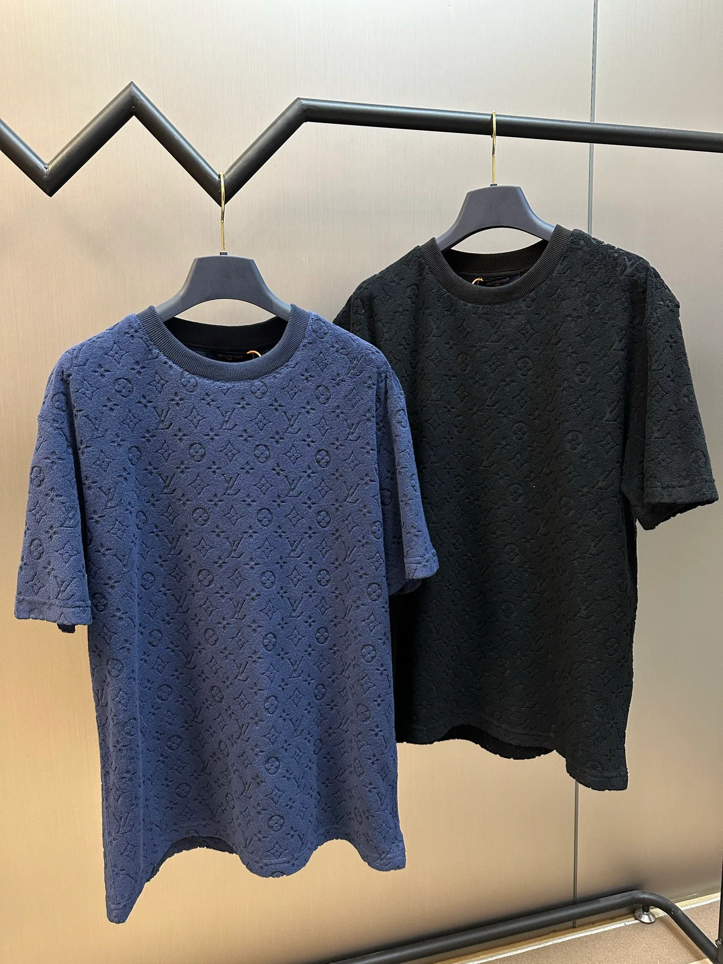 Футболки Мужские Louis Vuitton 1331405