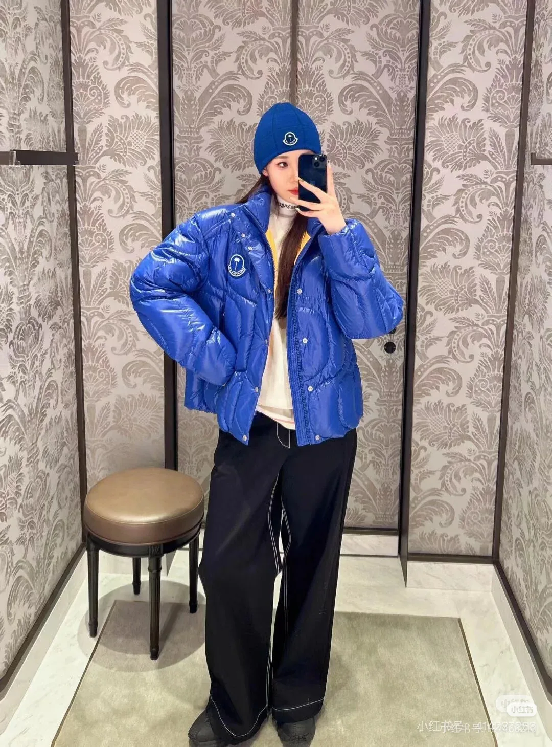 Куртки И Пуховики Женские Moncler 18044436