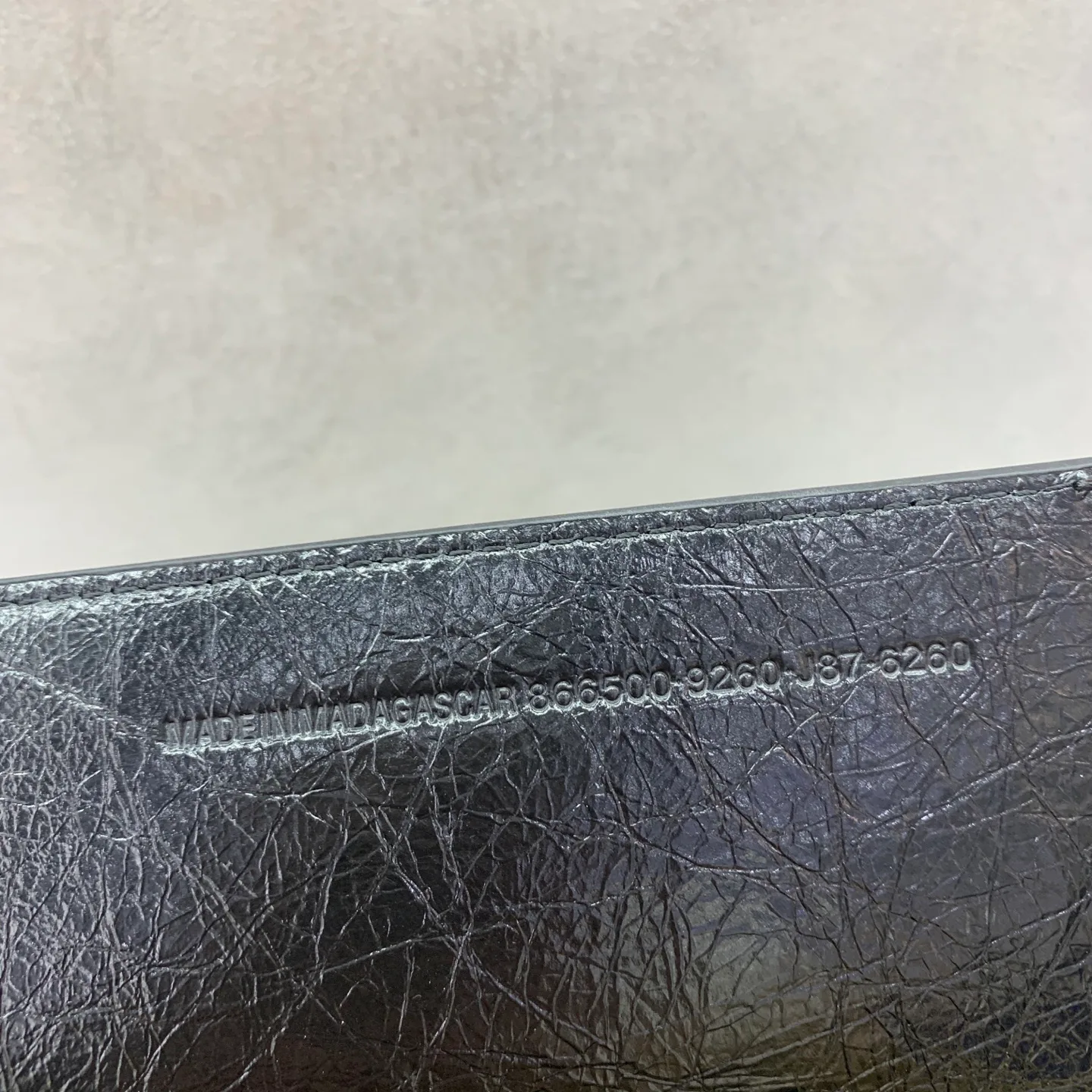 Классические Сумки Женские Balenciaga 18136270