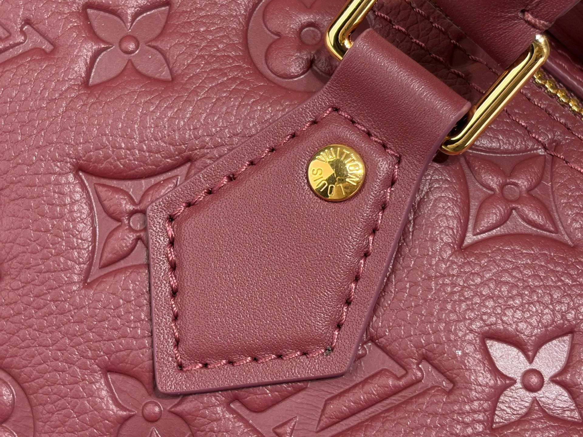 Классические Сумки Женские Louis Vuitton 18240296