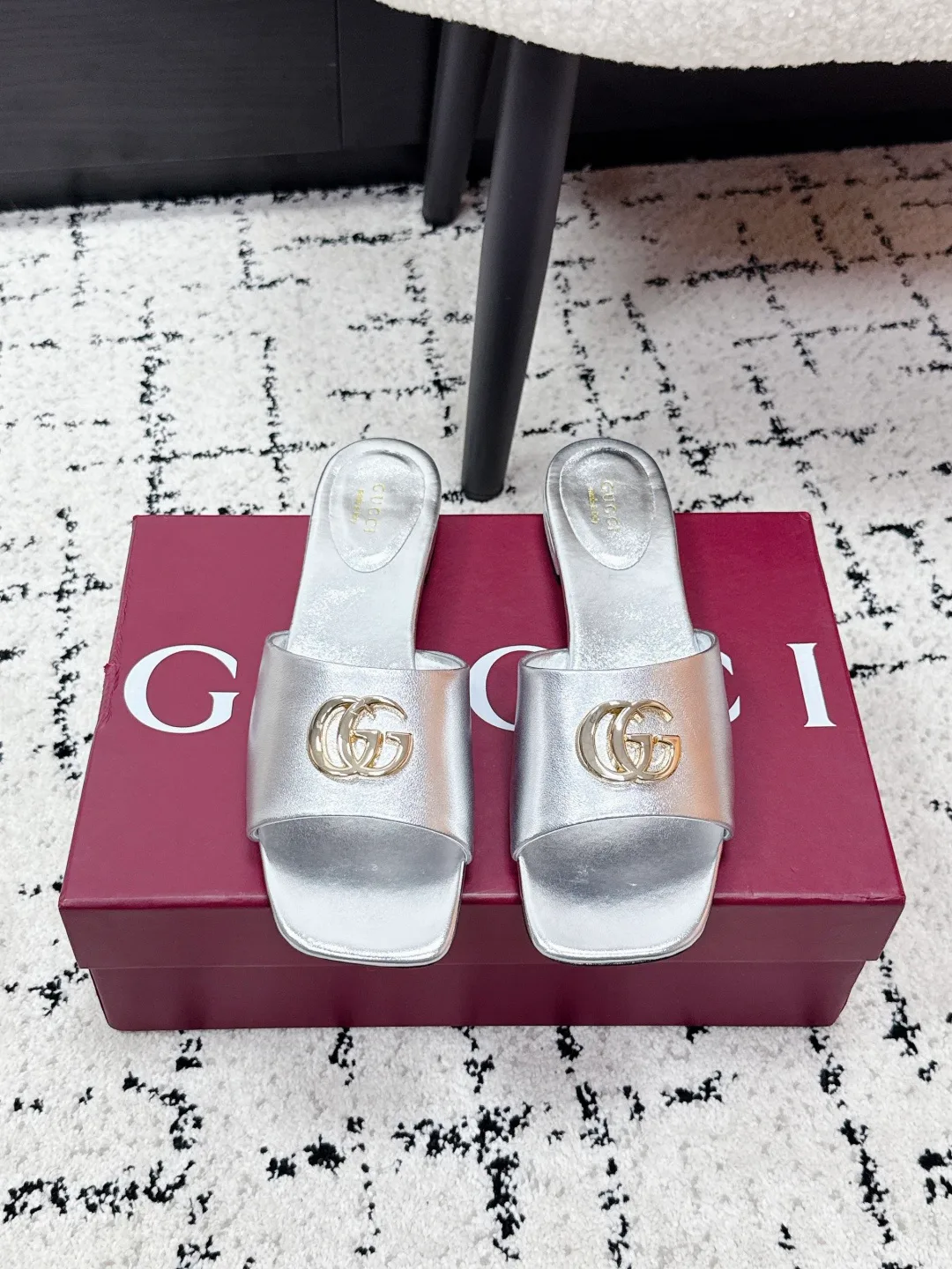 Шлепанцы Женские Gucci 11535435