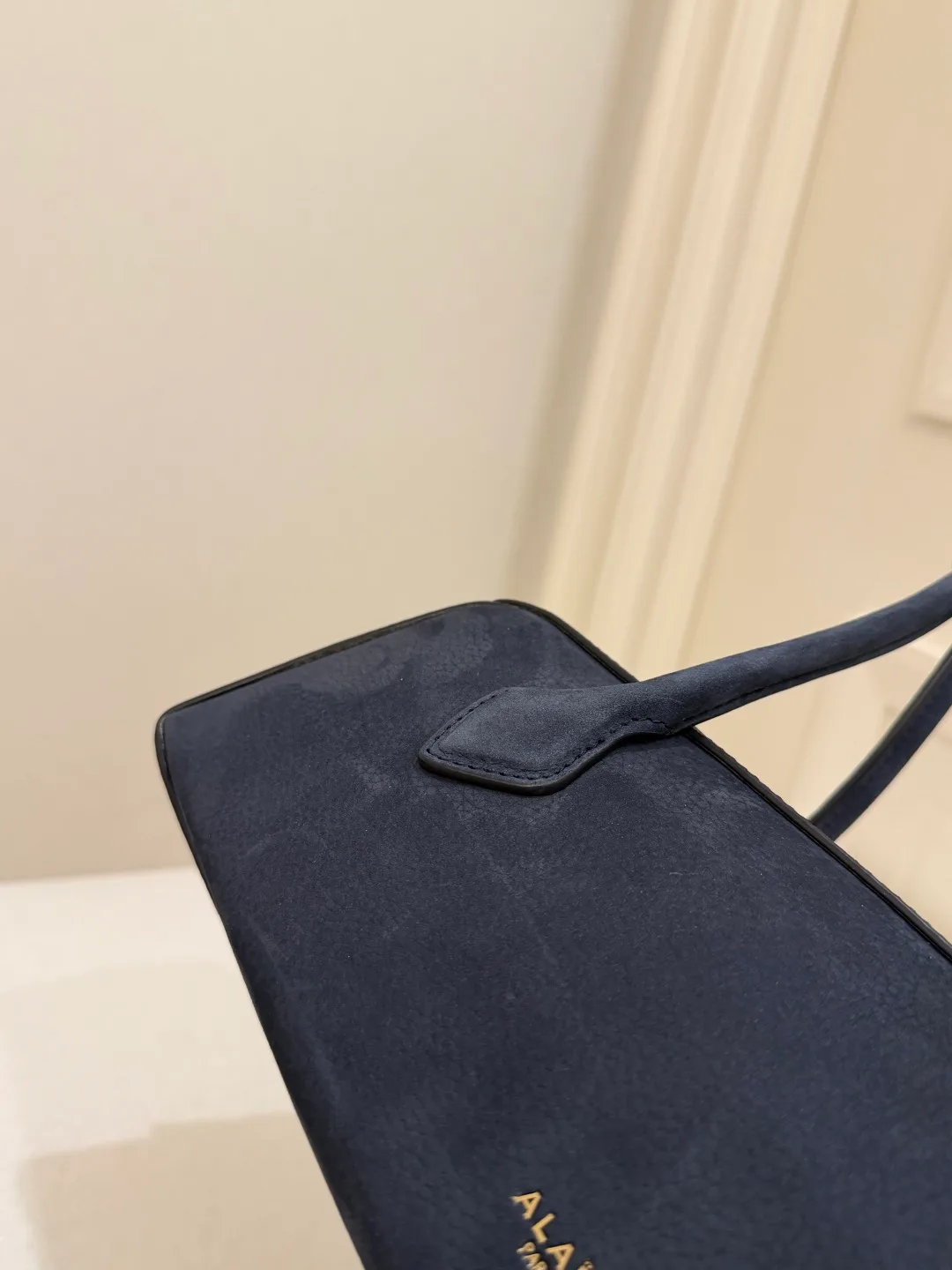 Классические Сумки Женские Alaia 9166485