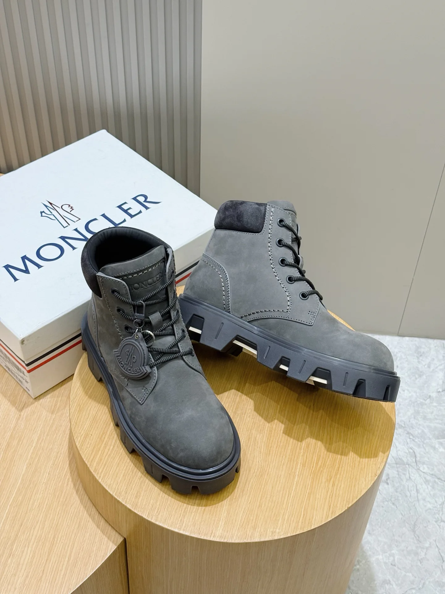 Ботинки Мужские Moncler 460288