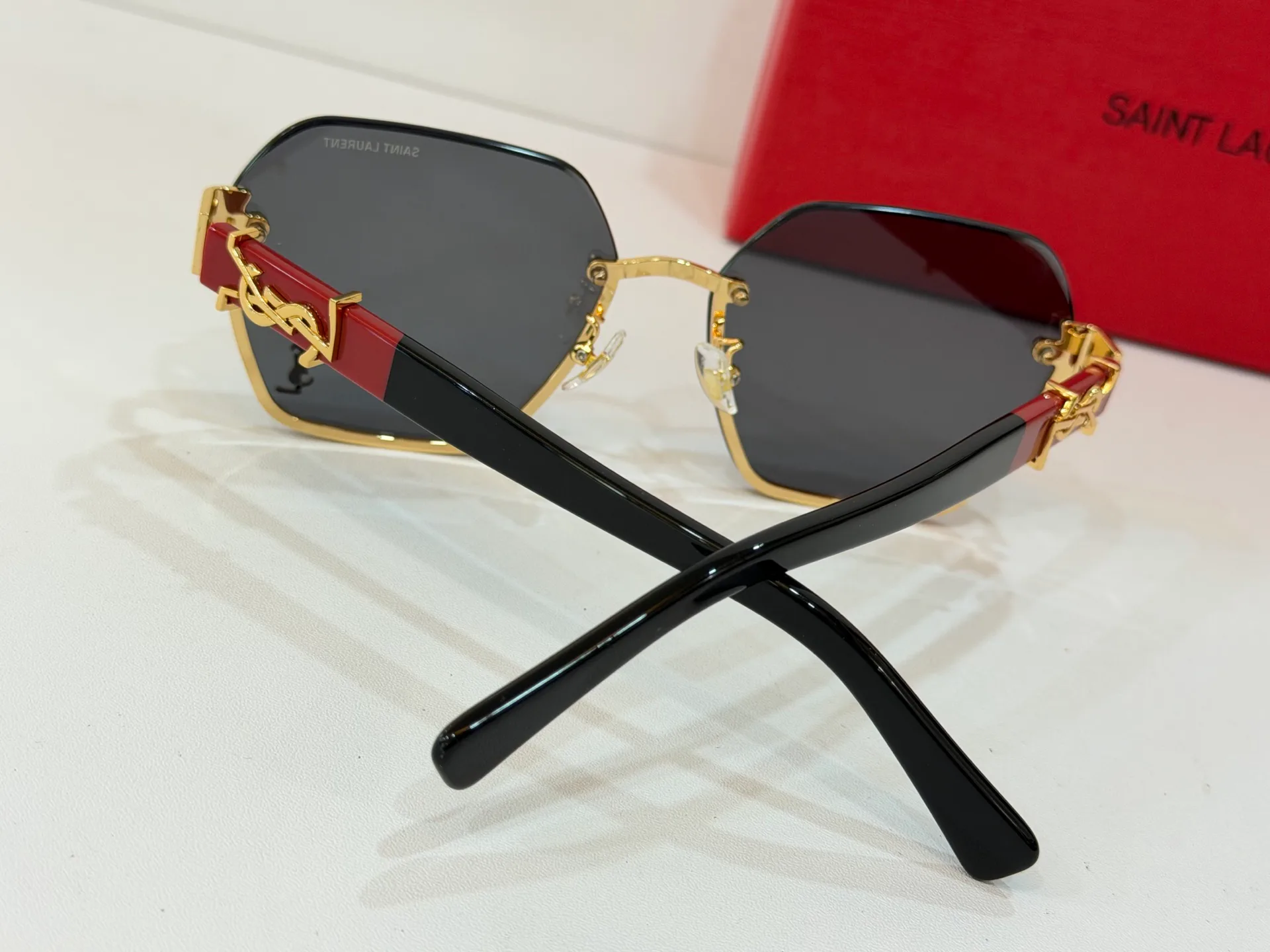Очки Saint Laurent 14321712