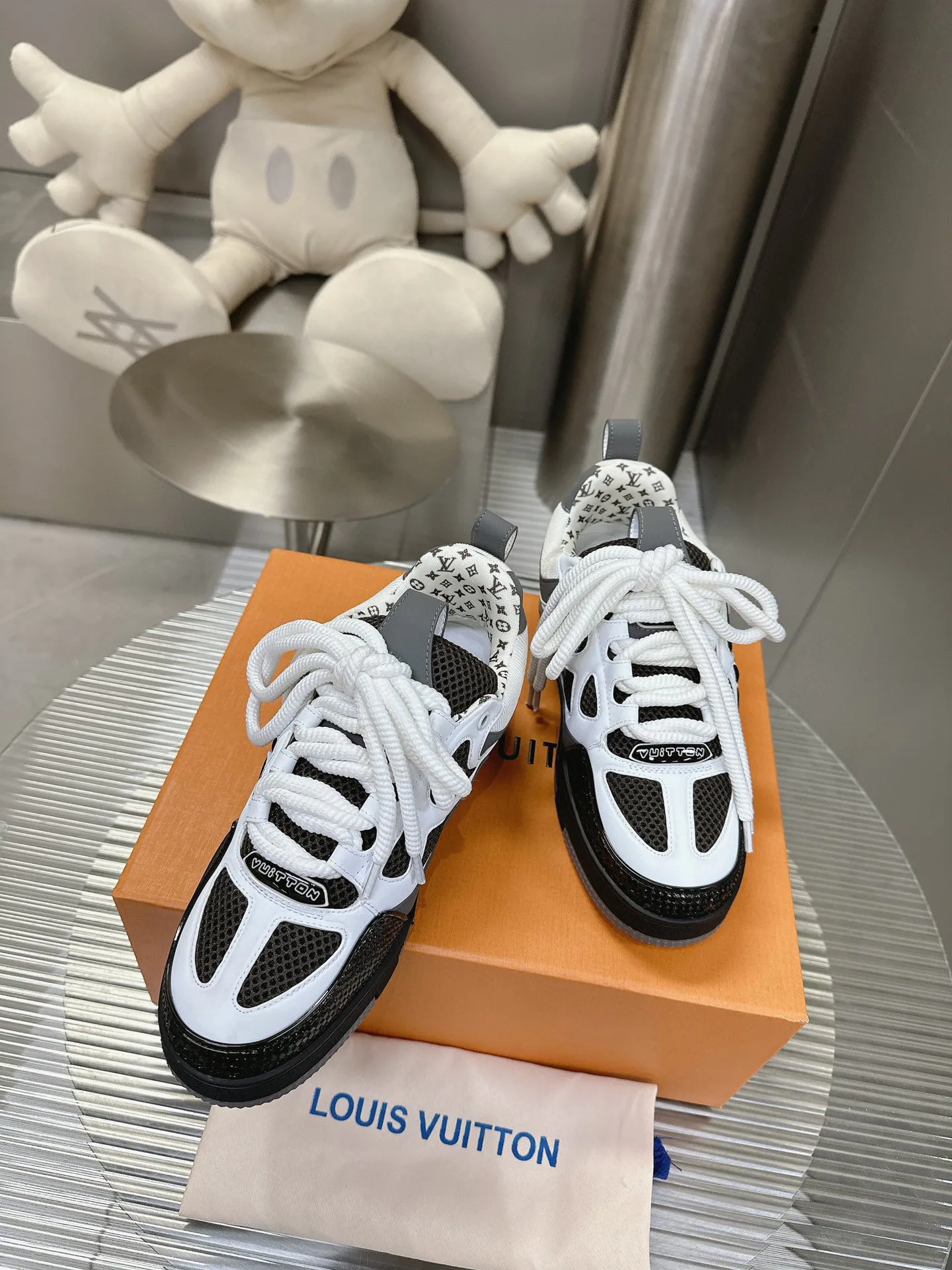 Кроссовки Мужские Louis Vuitton 311340